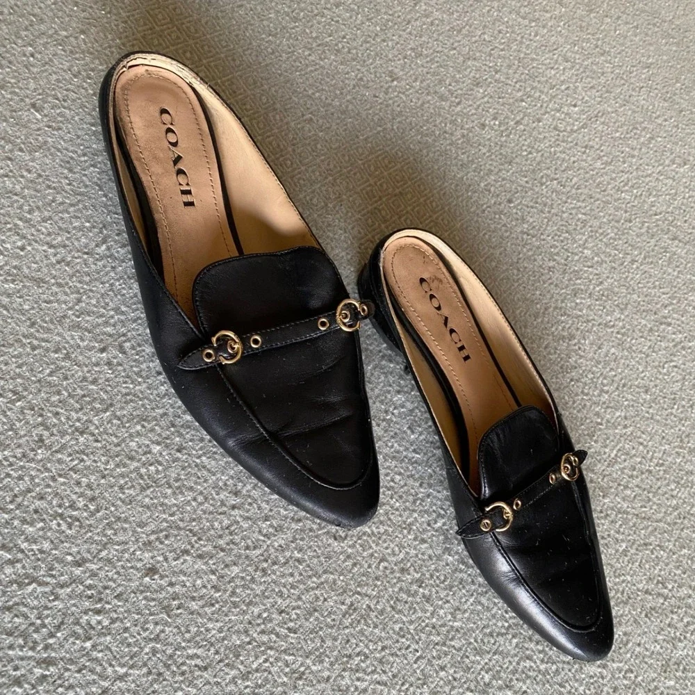 Coach Mule Loafers Womens 8 Black Leather Pointed Toe Grommet Strap Slip On Flat
